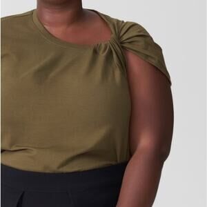 NWT Universal Standard Sz XS Dione Twist Tee Top Military Olive Green